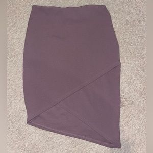 5/$25 Cute skirt